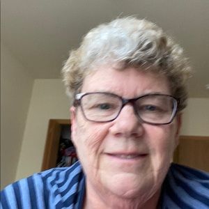 Meet your Posher, Deb